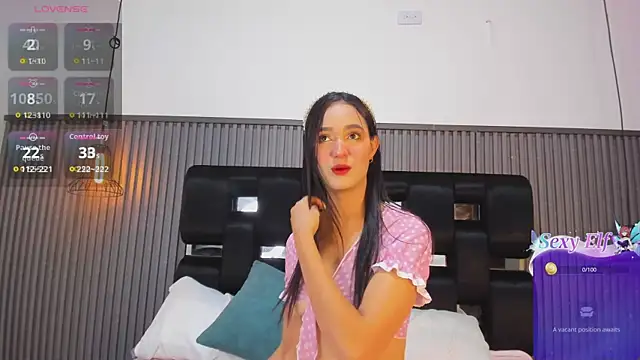 NhoanBrunette online show from January 10, 2026, 2:12 pm