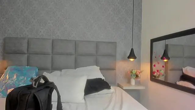 Luna Bella3 online show from February 28, 2026, 11:43 am