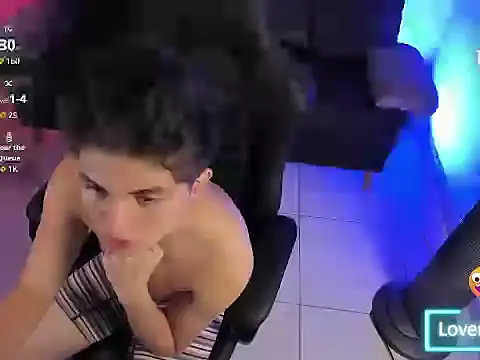 Snapshot of atilaepic chatting on March 10, 2026, 11:14 am atilaepic online show from March 10, 2026, 11:14 am