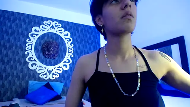 Ghost  Girl  online show from November 12, 2025, 3:21 am