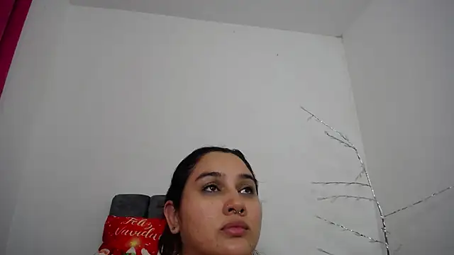 Mia fox29 online show from December 3, 2025, 12:15 pm