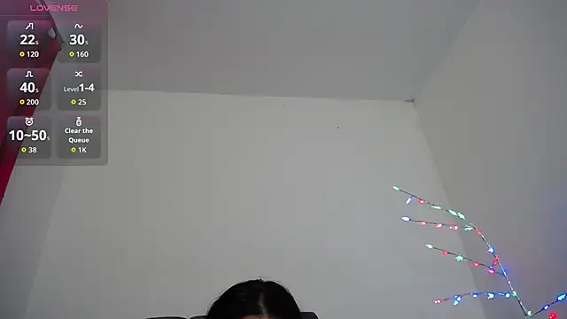 Mia fox29 online show from December 2, 2025, 1:46 pm