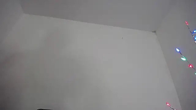 Mia fox29 online show from December 16, 2025, 10:41 am