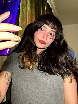 Snapshot of Annagoth_ chatting on January 12, 2026, 2:35 pm Annagoth online show from January 12, 2026, 2:35 pm