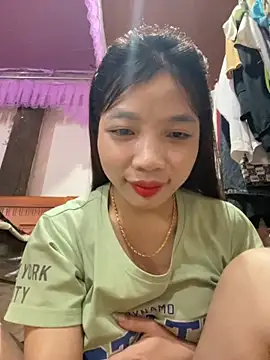 Zlienr023 online show from November 12, 2025, 3:16 pm