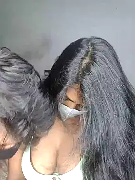 Snapshot of raniji-133 chatting on May 3, 2026, 2:20 pm raniji-133 online show from May 3, 2026, 2:20 pm