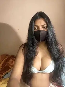 Snapshot of raniji-133 chatting on January 15, 2026, 6:11 pm raniji-133 online show from January 15, 2026, 6:11 pm