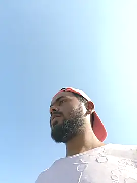 devil boy 0909 online show from December 17, 2025, 5:23 am