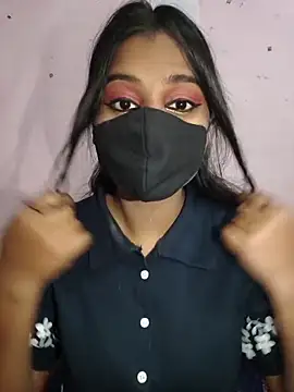 palakmishra033 online show from December 23, 2025, 5:40 am