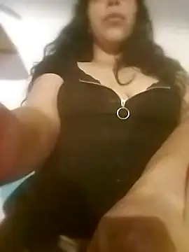 Snapshot of Lamaga111 chatting on April 13, 2026, 12:47 am Lamaga111 online show from April 13, 2026, 12:47 am