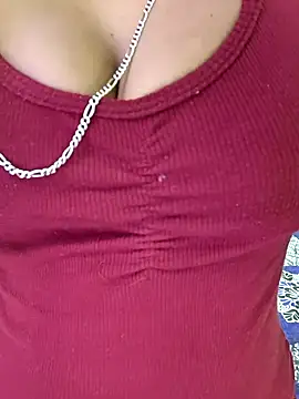 Snapshot of Sexy-suhana- chatting on January 8, 2026, 11:49 am Sexy-suhana- online show from January 8, 2026, 11:49 am