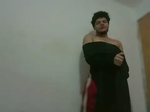 Snapshot of riley_xxx chatting on December 17, 2025, 4:39 am riley xxx online show from December 17, 2025, 4:39 am