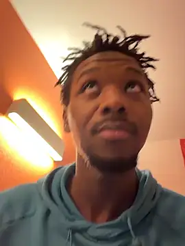 Snapshot of bbc4toes92 chatting on November 15, 2025, 9:13 am bbc4toes92 online show from November 15, 2025, 9:13 am