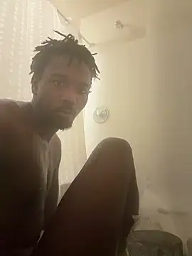 Snapshot of bbc4toes92 chatting on November 14, 2025, 12:25 am bbc4toes92 online show from November 14, 2025, 12:25 am