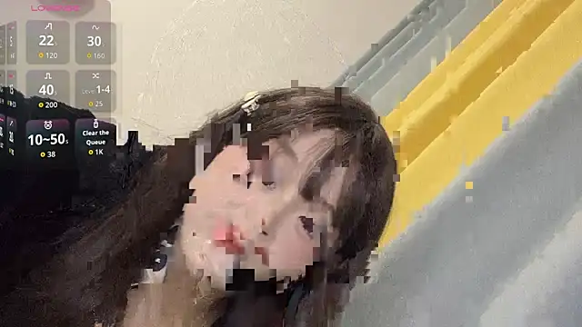 Xiaoqing61 online show from November 10, 2025, 4:45 pm