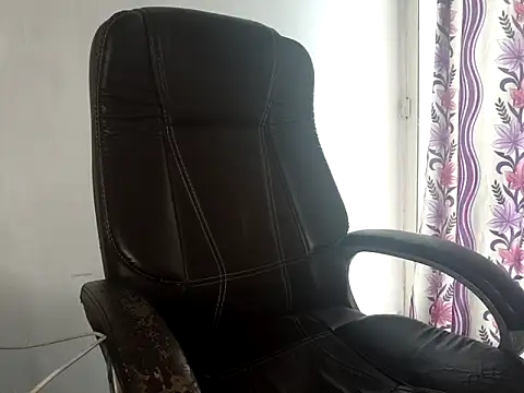  pooja - online show from October 29, 2025, 4:44 am