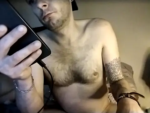 Snapshot of HadrianFort chatting on March 2, 2026, 1:18 pm HadrianFort online show from March 2, 2026, 1:18 pm