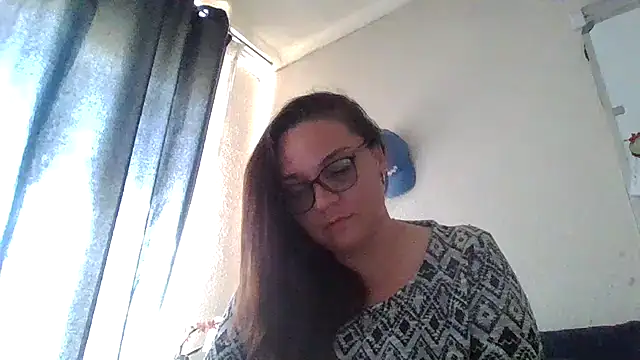 Snapshot of lilMissMarli chatting on July 12, 2026, 9:54 am lilMissMarli online show from July 12, 2026, 9:54 am