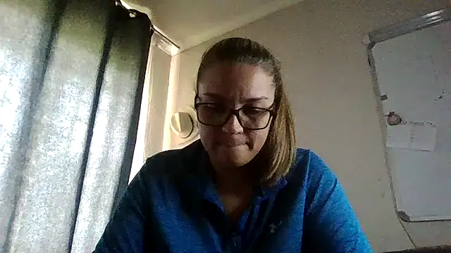 lilMissMarli online show from February 1, 2026, 11:30 am