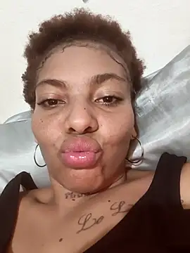 Snapshot of leona_sumiza chatting on November 19, 2025, 3:06 am leona sumiza online show from November 19, 2025, 3:06 am