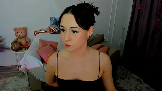 Snapshot of MakeYoueHappy chatting on February 26, 2026, 7:36 pm MakeYoueHappy online show from February 26, 2026, 7:36 pm