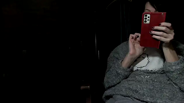 MissDyannis online show from March 4, 2026, 8:49 pm