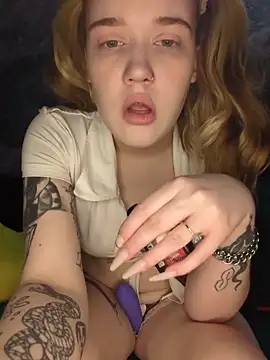 mattiethebaddieee online show from April 8, 2026, 1:40 am