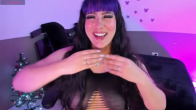 Snapshot of Monserrat_Cute_ chatting on November 26, 2025, 2:11 am Monserrat Cute online show from November 26, 2025, 2:11 am