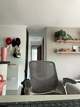 SugarTroubl33 online show from February 9, 2026, 2:04 pm