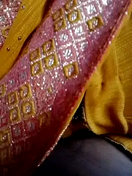 Snapshot of nikita_hot83 chatting on October 28, 2025, 8:13 am nikita hot83 online show from October 28, 2025, 8:13 am