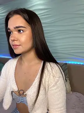 Snapshot of BabyShy- chatting on November 21, 2025, 11:59 pm BabyShy- online show from November 21, 2025, 11:59 pm