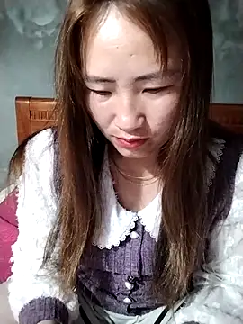 Snapshot of emini-xx chatting on March 29, 2026, 2:52 pm emini-xx online show from March 29, 2026, 2:52 pm