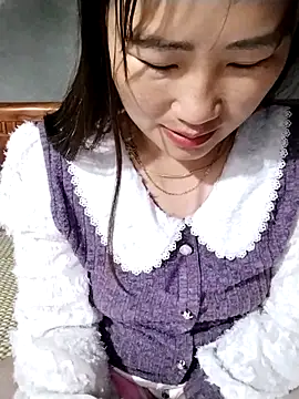 emini-xx online show from February 17, 2026, 11:02 pm