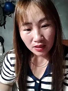 Snapshot of emini-xx chatting on March 30, 2026, 2:18 pm emini-xx online show from March 30, 2026, 2:18 pm