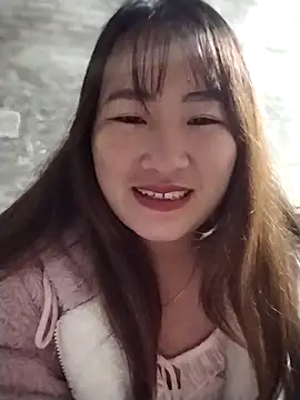 Snapshot of emini-xx chatting on November 27, 2025, 10:21 pm emini-xx online show from November 27, 2025, 10:21 pm