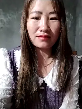 Snapshot of emini-xx chatting on March 3, 2026, 12:17 am emini-xx online show from March 3, 2026, 12:17 am