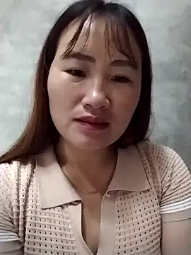 Snapshot of emini-xx chatting on November 14, 2025, 2:26 am emini-xx online show from November 14, 2025, 2:26 am