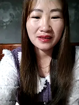 Snapshot of emini-xx chatting on March 17, 2026, 11:19 pm emini-xx online show from March 17, 2026, 11:19 pm