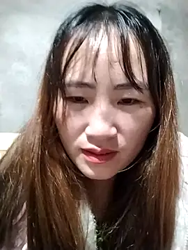 Snapshot of emini-xx chatting on November 20, 2025, 1:12 pm emini-xx online show from November 20, 2025, 1:12 pm