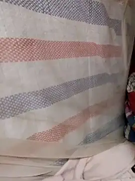 doggy-00 online show from February 13, 2026, 9:59 pm