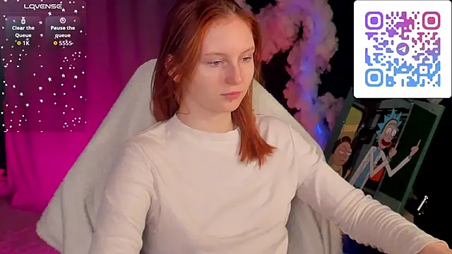 AngelWisee online show from February 4, 2026, 2:28 am