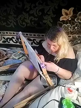 Snapshot of Lana-murr chatting on November 11, 2025, 8:31 am Lana-murr online show from November 11, 2025, 8:31 am