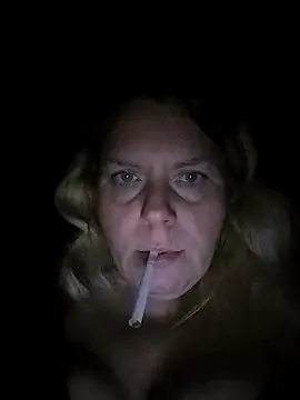 Snapshot of Lana-murr chatting on November 7, 2025, 9:19 pm Lana-murr online show from November 7, 2025, 9:19 pm