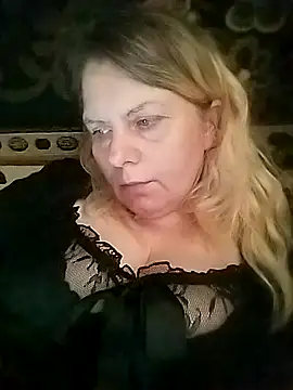 Snapshot of Lana-murr chatting on November 23, 2025, 6:45 am Lana-murr online show from November 23, 2025, 6:45 am