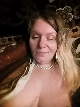 Lana-murr online show from February 1, 2026, 7:56 pm