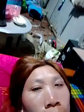 Snapshot of bella-la chatting on February 5, 2026, 12:12 pm bella-la online show from February 5, 2026, 12:12 pm