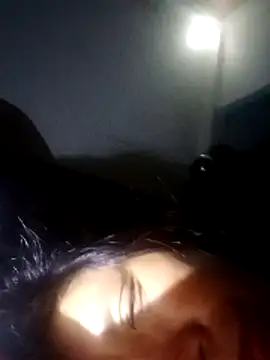 Snapshot of bella-la chatting on December 1, 2025, 9:15 pm bella-la online show from December 1, 2025, 9:15 pm