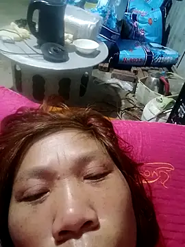 Snapshot of bella-la chatting on February 20, 2026, 8:22 pm bella-la online show from February 20, 2026, 8:22 pm