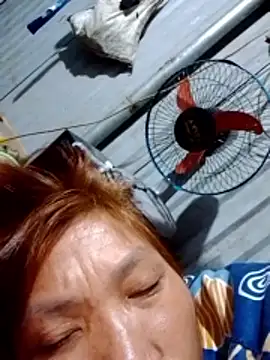 Snapshot of bella-la chatting on January 8, 2026, 12:55 pm bella-la online show from January 8, 2026, 12:55 pm