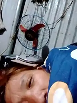 Snapshot of bella-la chatting on January 9, 2026, 1:40 pm bella-la online show from January 9, 2026, 1:40 pm